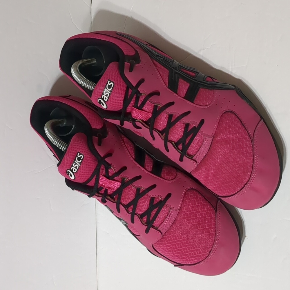 Asics Rhythmic 2 Studio Training Shoe Hot Pink women size 10.5 - Picture 2 of 8